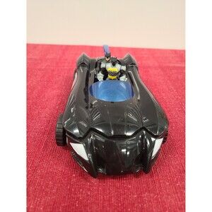 Mighty Minis 2-in-1 Batmobile/Bat Jet and Two Batman Figures